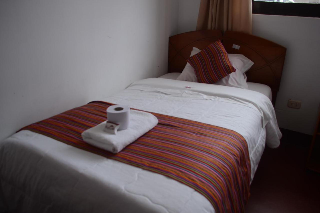 Hotel Kuelap チャチャポヤス エクステリア 写真